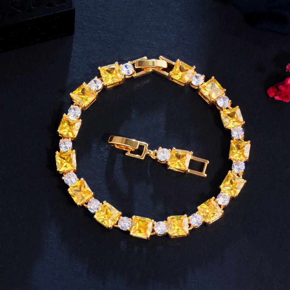 Cubic Crest Bracelet