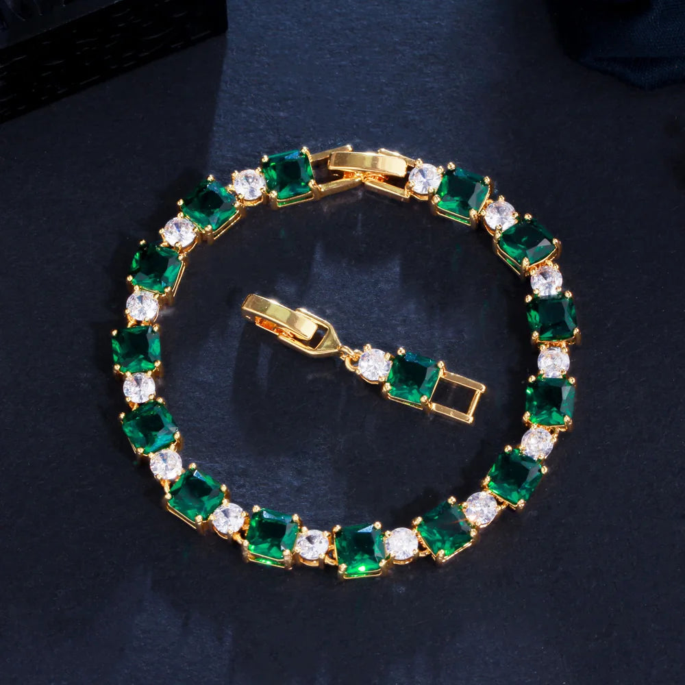 Cubic Crest Bracelet