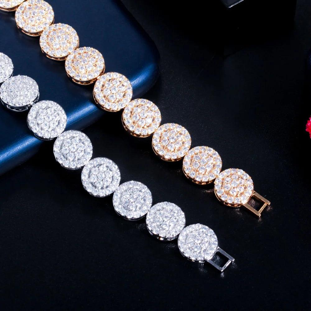 Dainty Round Bracelet