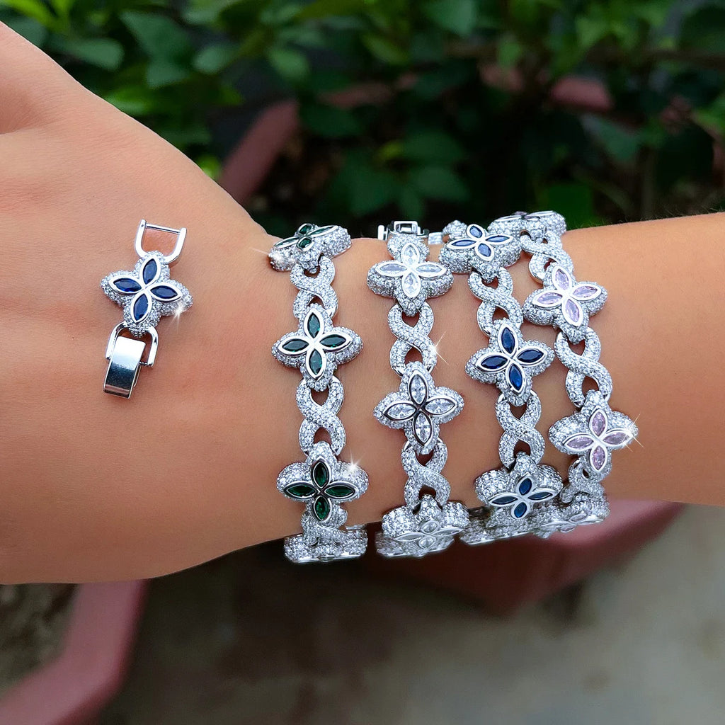 Infinite Clover Bracelet