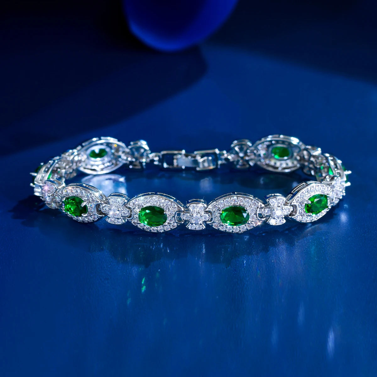 Lucky Oval Cut Bracelet