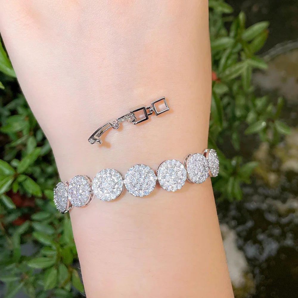 Dainty Round Bracelet