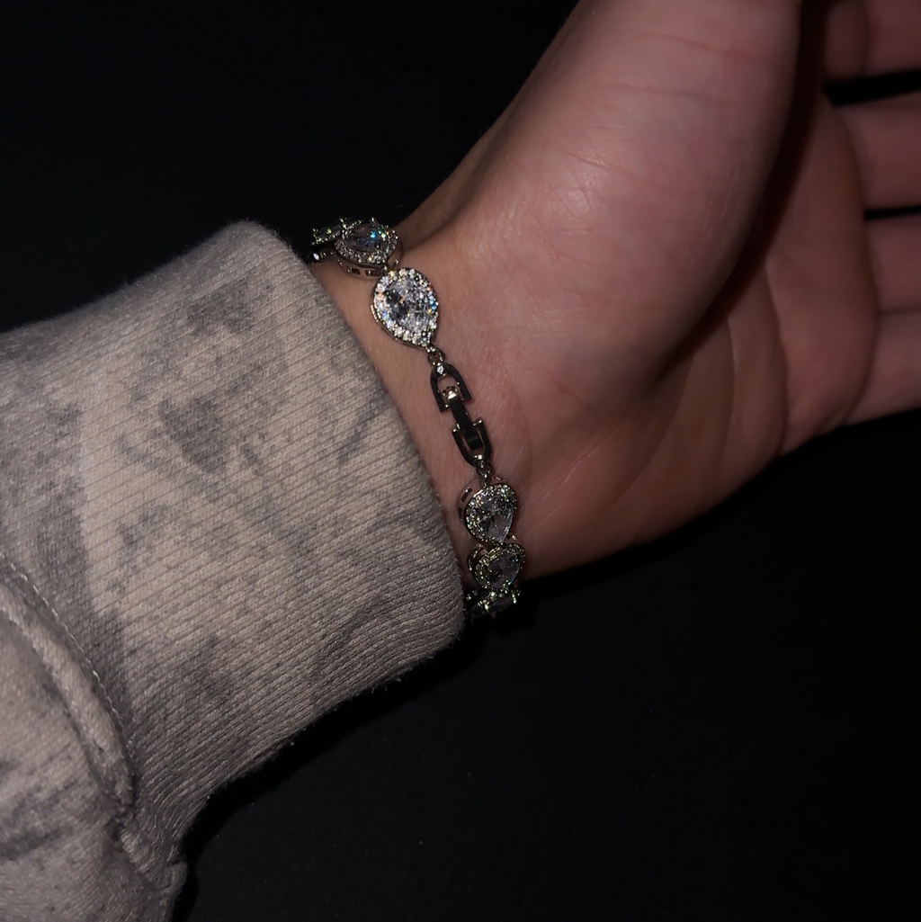 Tear Drop Bracelet