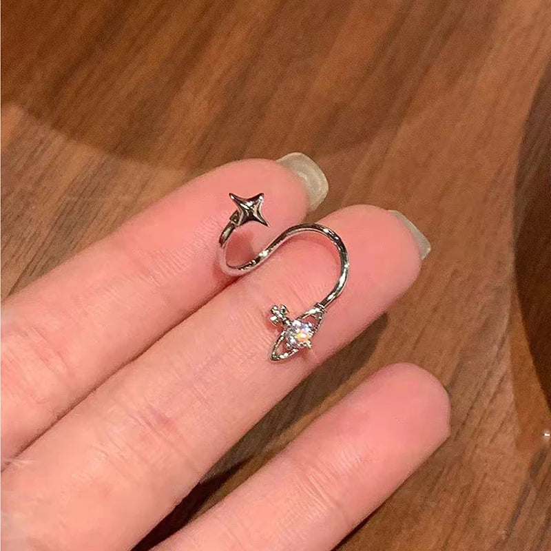 Star Surround Conch Spiral Earring